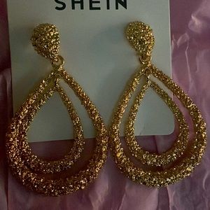 Beautiful Gold earrings